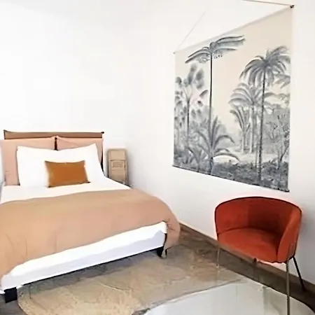 Le Cadre Royal Avec Piscine سُت