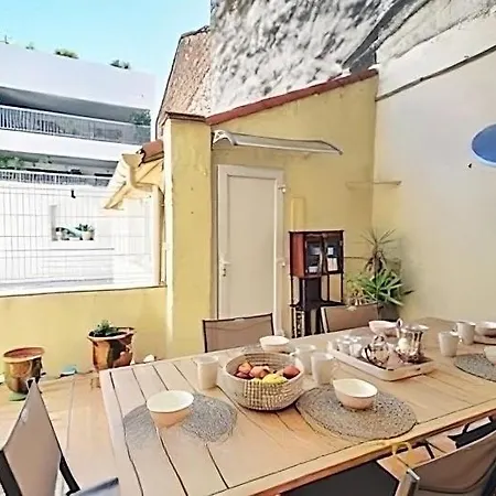 Le Cadre Royal Avec Piscine *
