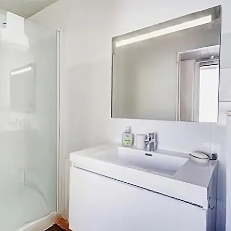 Le Cadre Royal Avec Piscine * سُت