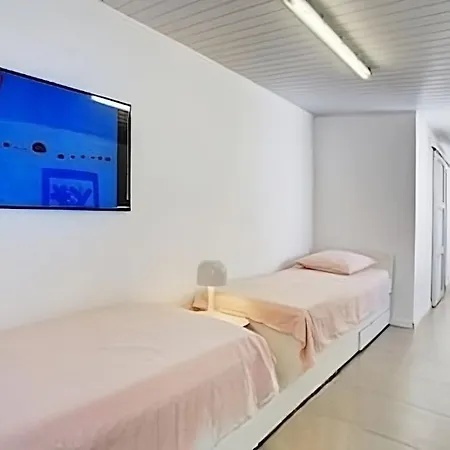 Le Cadre Royal Avec Piscine * سُت